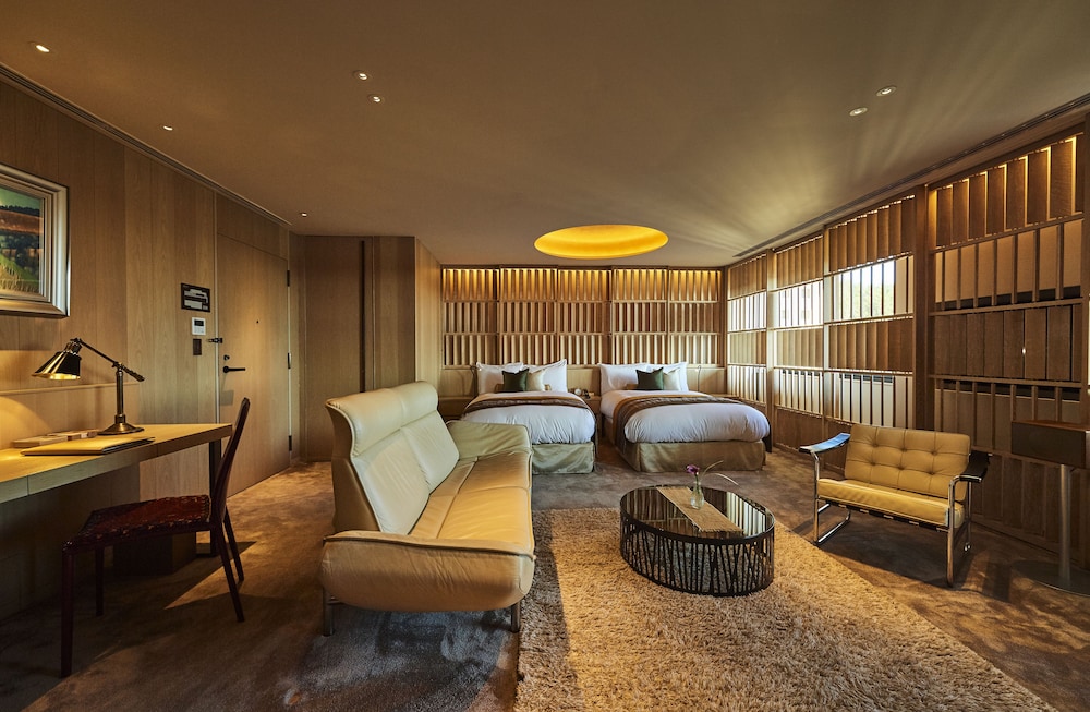 本棟ツイン (禁煙・フランス料理の夕食と朝食付) 客室2 | ザ・ひらまつ ホテルズ & リゾーツ 賢島