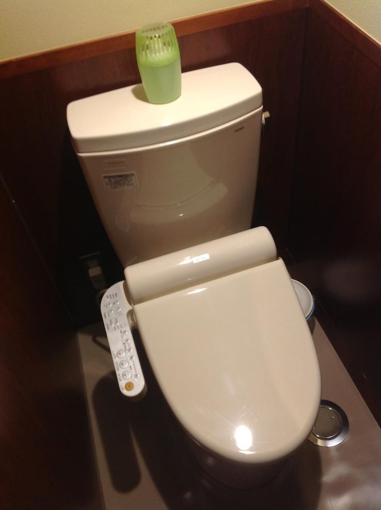 ツインルーム バスルーム1 | 松本旅館