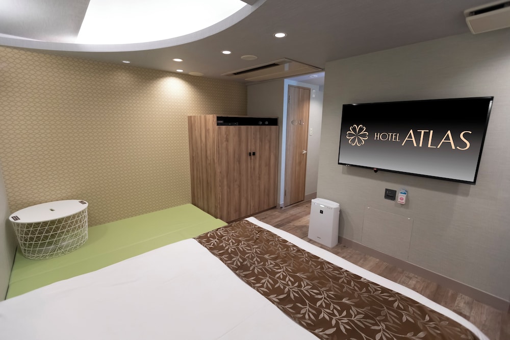 お部屋お任せ ショートステイ チェックイン時間 夜9時、チェックアウト時間 朝11時 客室9 | ホテルアトラス新宿歌舞伎町 - 大人限定