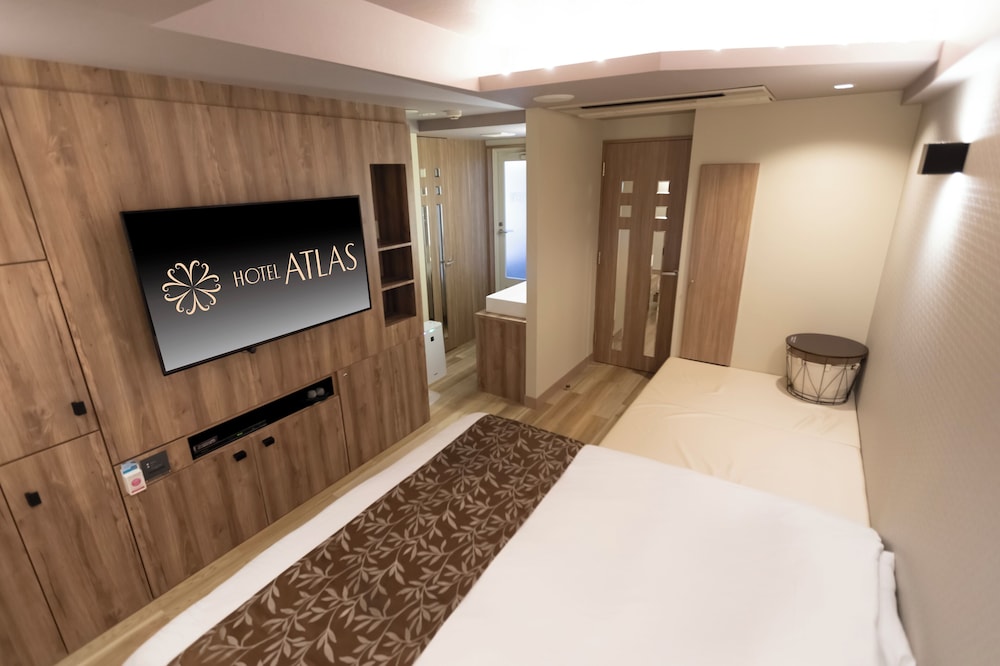 お部屋お任せ ショートステイ チェックイン時間 夜9時、チェックアウト時間 朝11時 客室13 | ホテルアトラス新宿歌舞伎町 - 大人限定