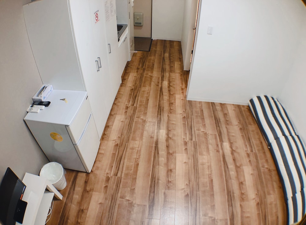 ベーシック トリプルルーム 客室3 | 大阪鶴橋亭ホテル Asahi group