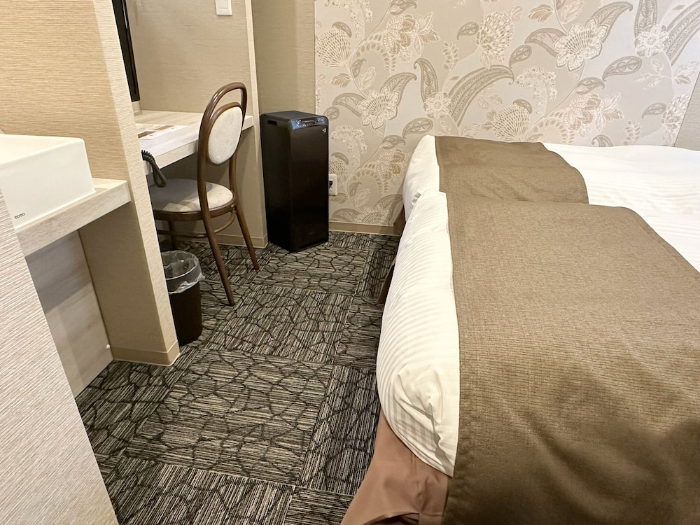 スモールハリウッドツイン 客室8 | S.TRAINING CENTER HOTEL