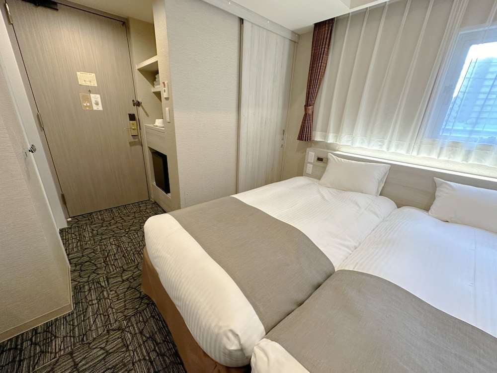 スモールハリウッドツイン 客室6 | S.TRAINING CENTER HOTEL