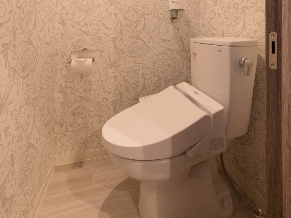 ダブルルーム バスルーム1 | S.TRAINING CENTER HOTEL