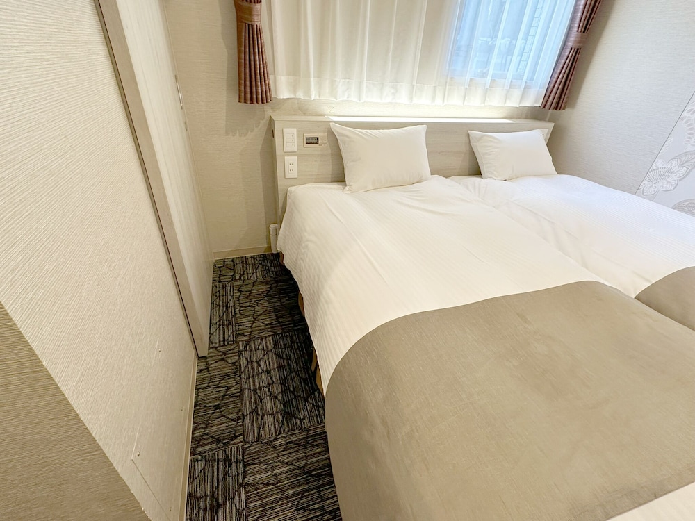 スモールハリウッドツイン 客室5 | S.TRAINING CENTER HOTEL