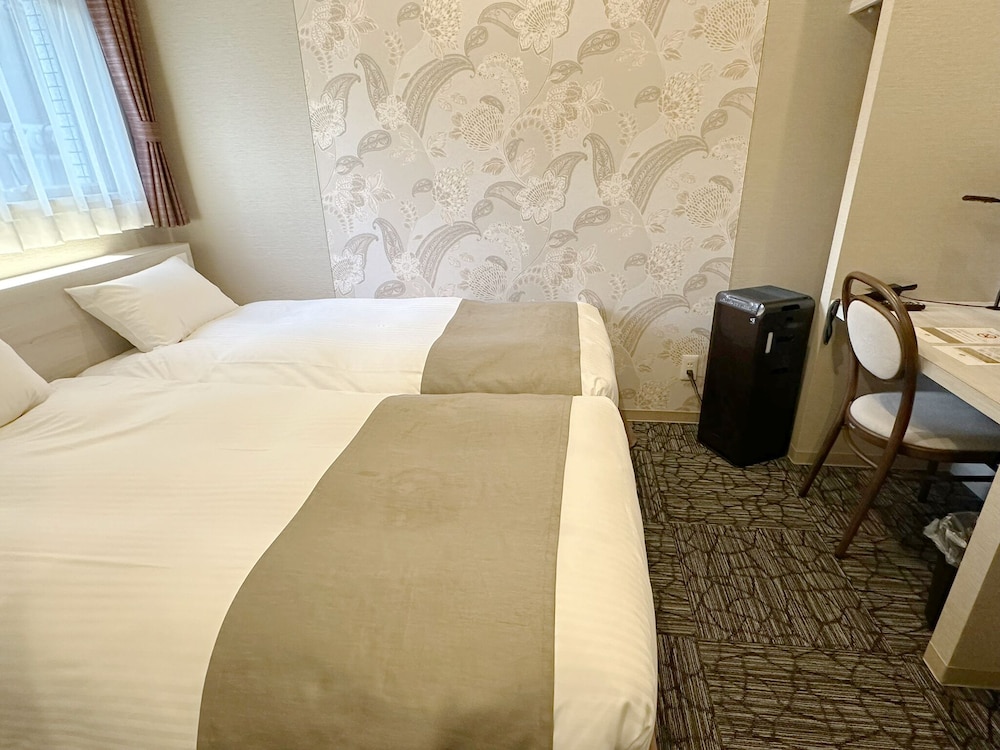 スモールハリウッドツイン 客室11 | S.TRAINING CENTER HOTEL