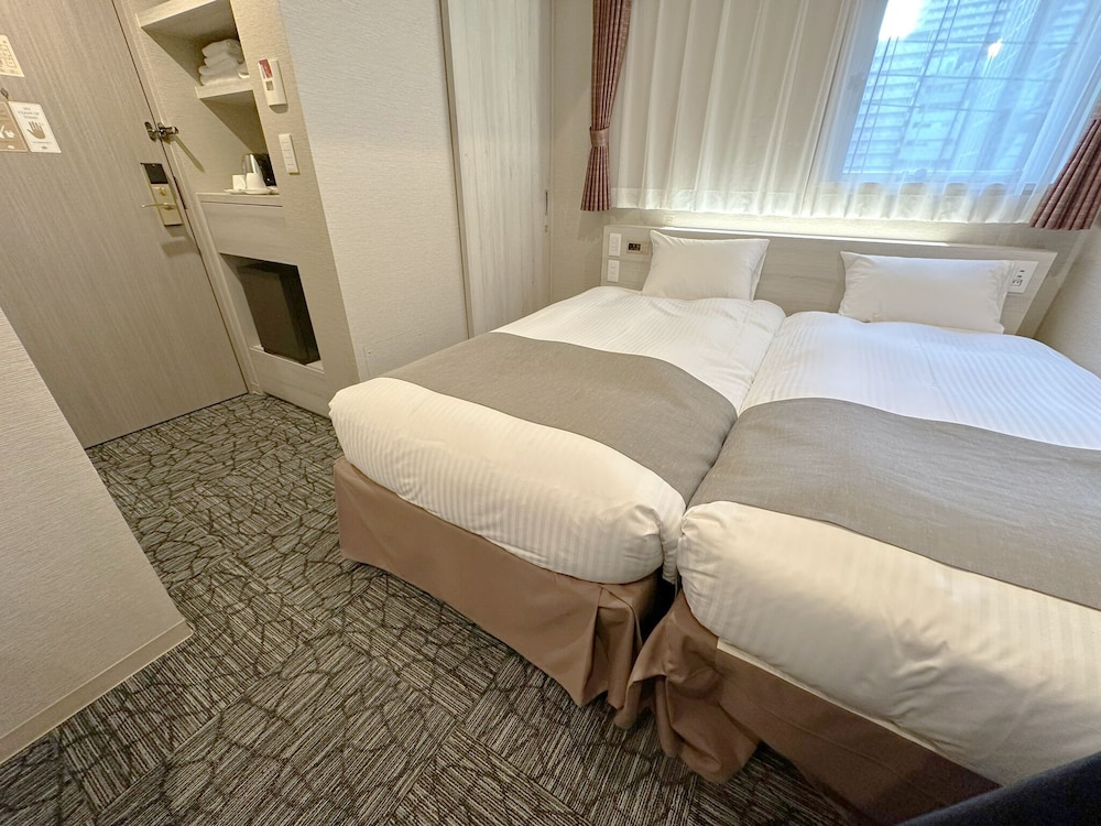 スモールハリウッドツイン 客室3 | S.TRAINING CENTER HOTEL