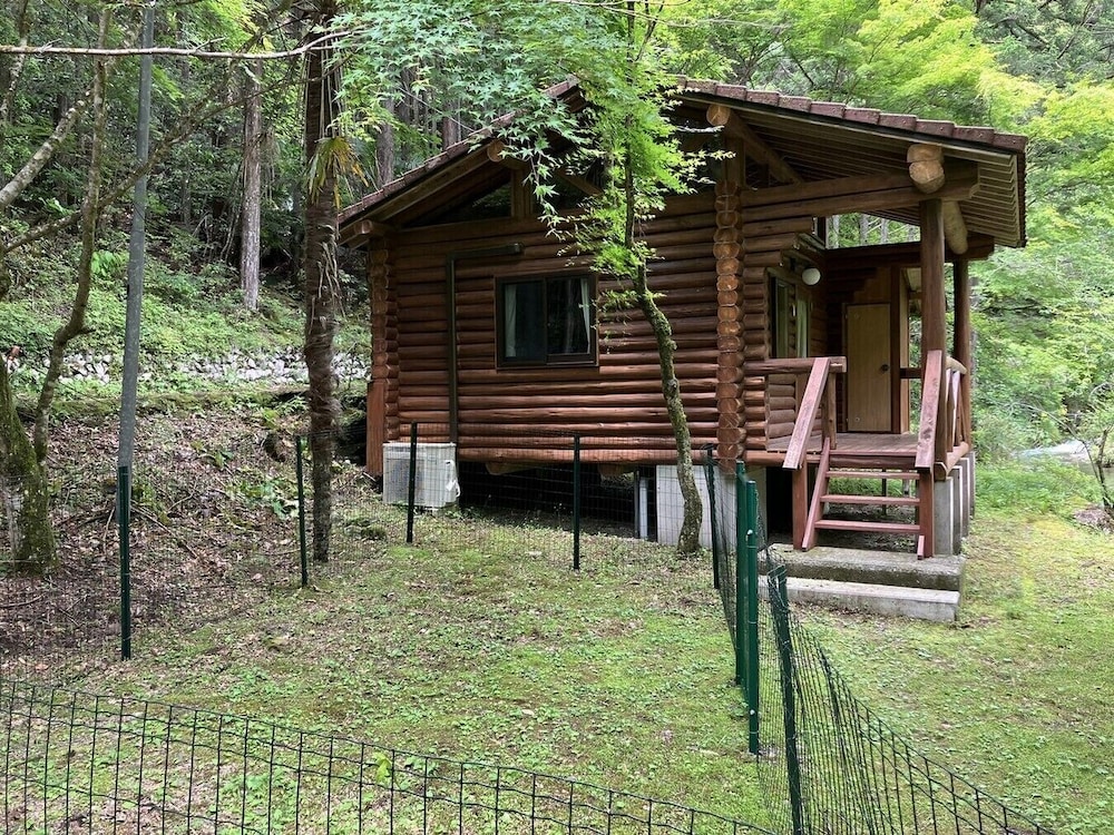 キャビン ペットとの宿泊可 | 四万十源流の里