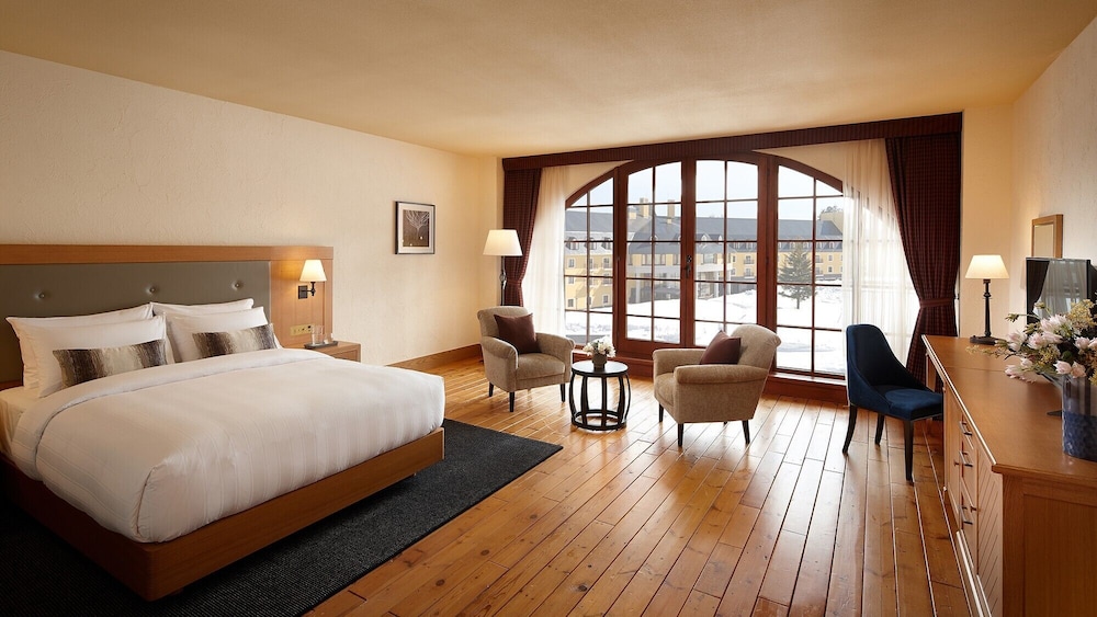 【クラブ棟】デラックスダブル(ベッド1台) 客室3 | ロッテ アライ リゾート