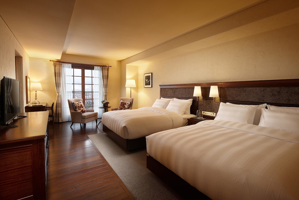 【ロッジ棟】デラックスダブルツイン(ベッド2台) | ロッテ アライ リゾート