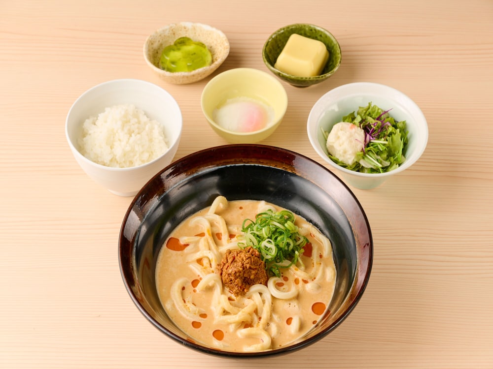 アパホテル〈飯田橋駅南〉