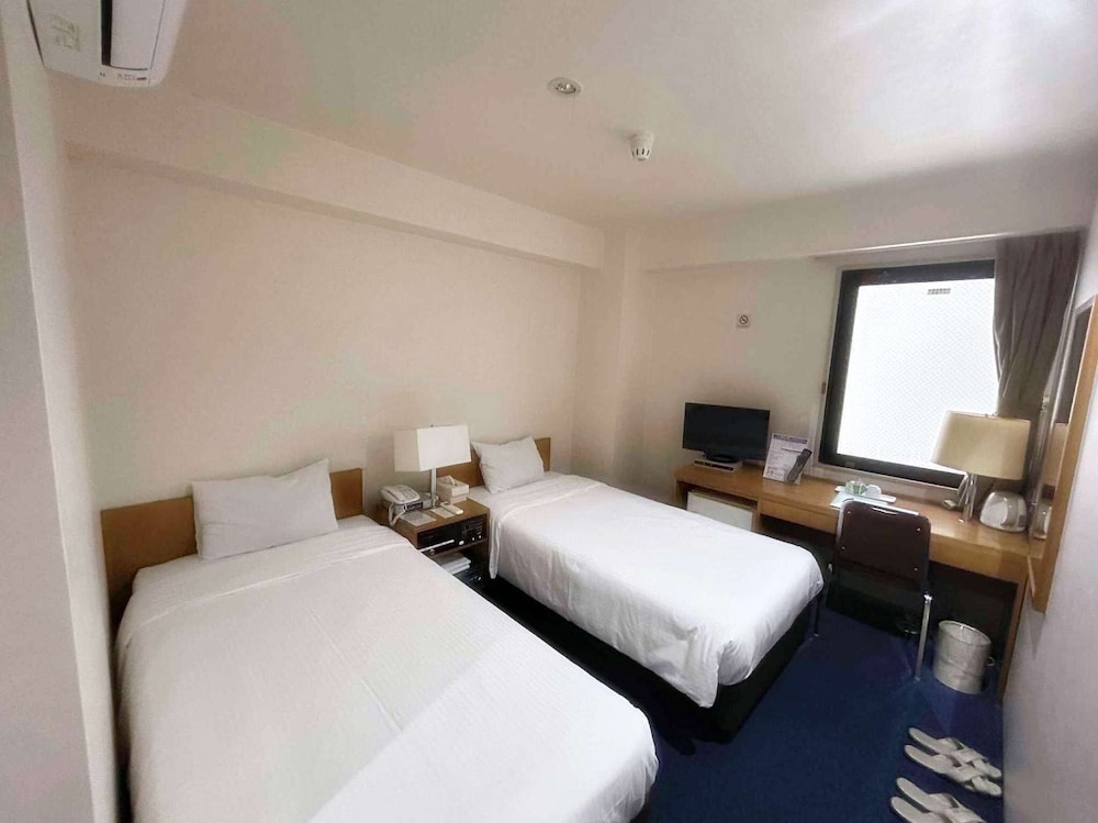 ツインルーム 喫煙可 客室5 | 三恵シティホテル八王子
