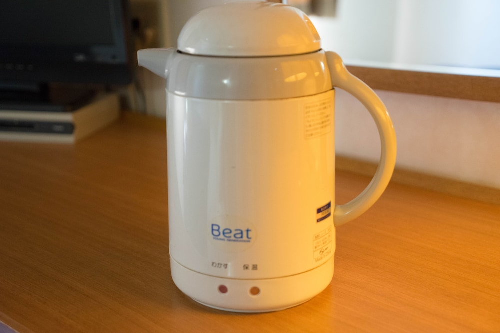 ツインルーム 喫煙可 客室の設備とサービス0 | 三恵シティホテル八王子