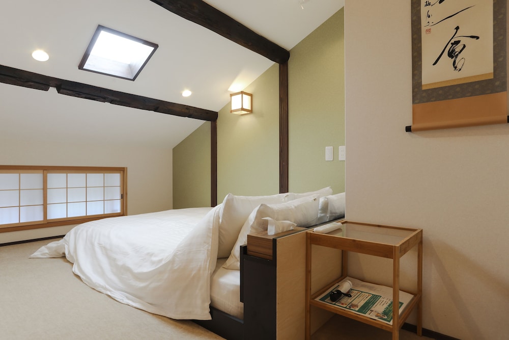 Shiki Homes | ZEN FUYACHO 善 麸屋町 客室4 | Shiki Homes 善 麩屋町