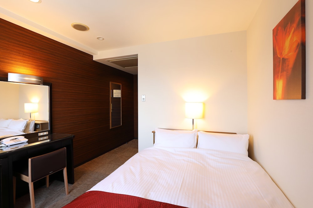 ダブルルーム 喫煙可 | ホテルレオン浜松