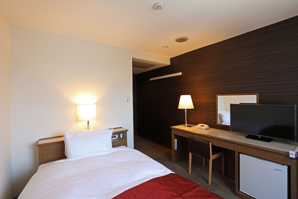 セミダブルルーム 禁煙 | ホテルレオン浜松