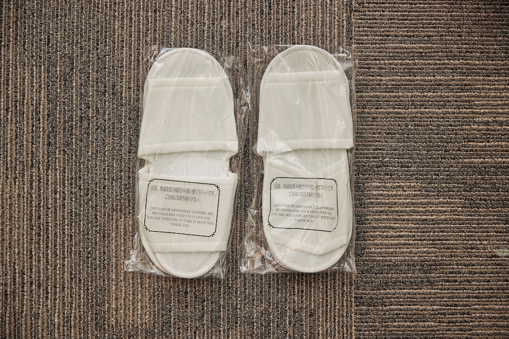 デラックス ツインルーム 客室9 | RJ ホテル那覇