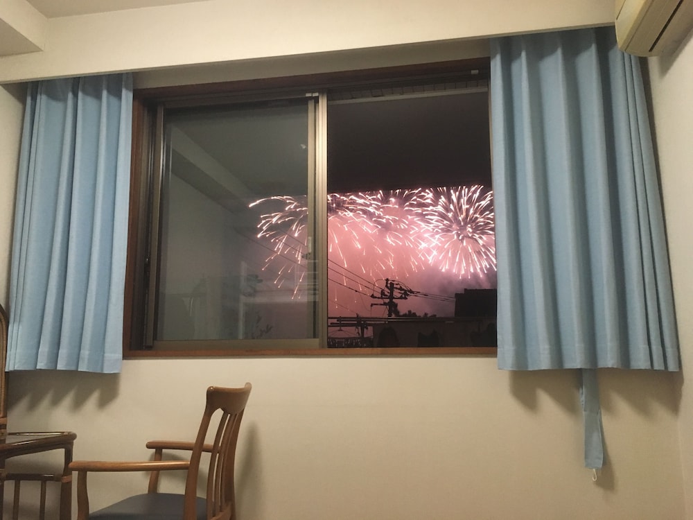 客室1 | 熱海温泉 GUEST HOUSE 惠 客室1 | 熱海温泉 GUEST HOUSE 惠