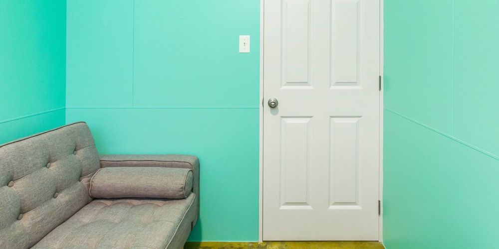 コンパクトプライベートルーム 客室3 | シーウォールホステル