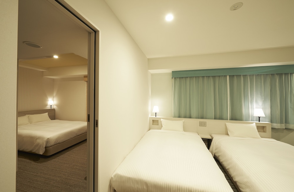 コネクティングルーム 禁煙 (ダブル＋ツイン) | 相鉄フレッサイン銀座三丁目