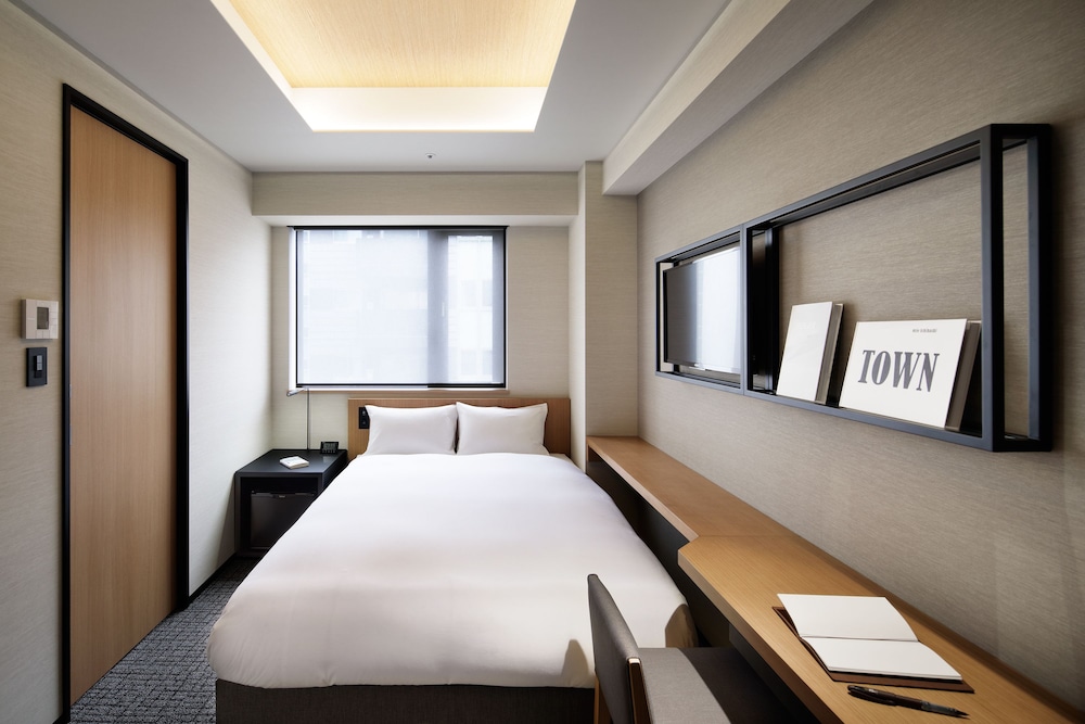 ダブルルーム | ランプライトブックスホテル名古屋