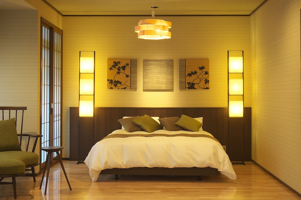 客室1 | 元湯 孫九郎