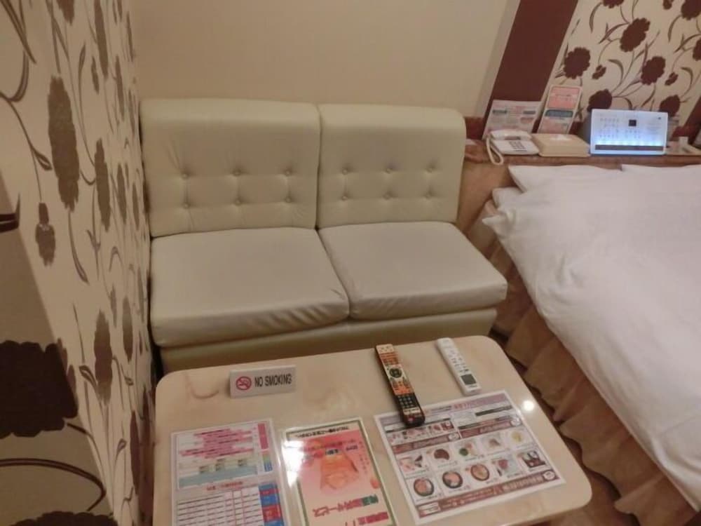 スタンダード ダブルルーム 喫煙可 客室3 | ホテルハイパーノア - 大人限定