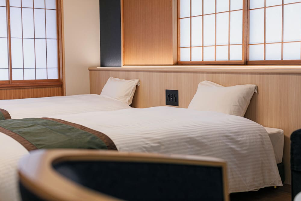 スーペリア ツインルーム 客室2 | うれしの元湯