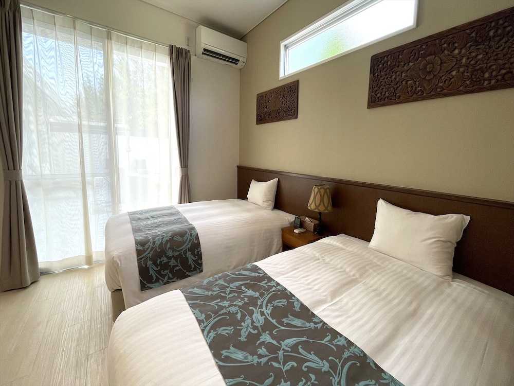 PLAGE 客室2 | Ahman Suite Villa Sumuide