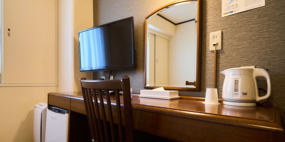 [禁煙] エコノミー ツインルーム 客室の設備とサービス8 | 水口センチュリーホテル