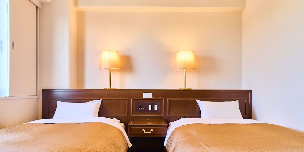 ロイヤル ツインルーム 客室3 | 水口センチュリーホテル