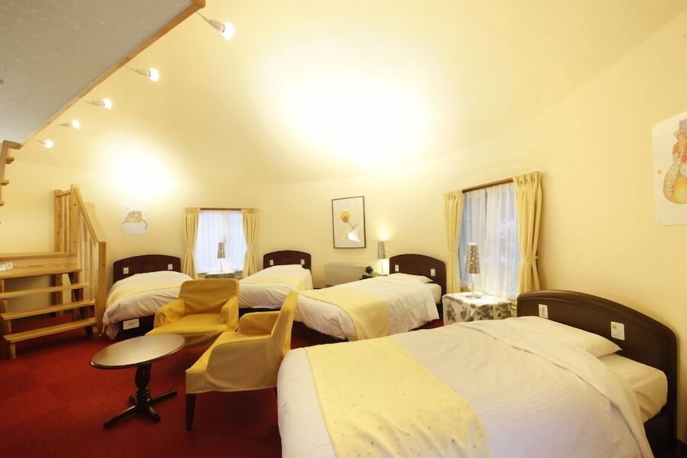 スローハウスヴィラ エトワールルーム 禁煙(チェックイン場所 ログハウス管理棟) | 御殿場高原時之栖