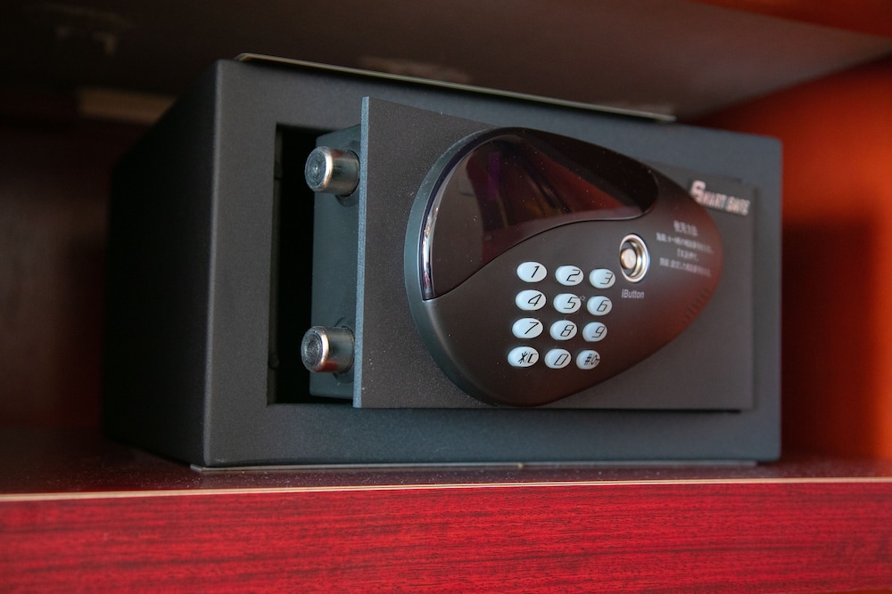 スタンダードツイン 禁煙 セーフティボックス0 | ホテル コンチェルト 長崎