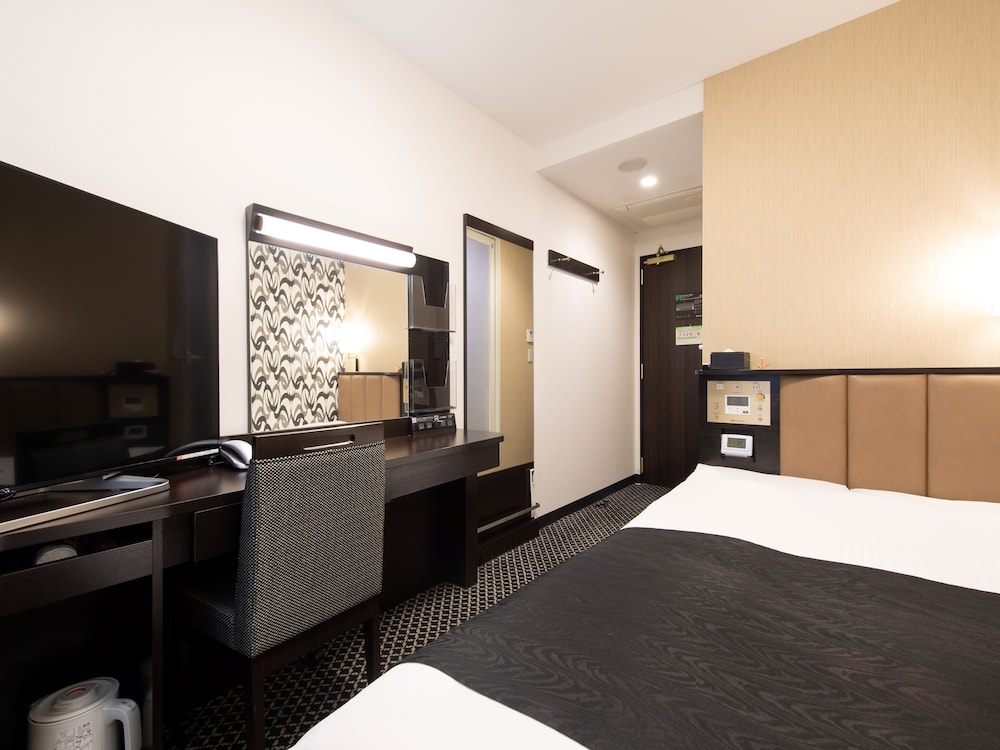 エコノミー ダブルルーム 1 ベッドルーム 喫煙可 客室3 | アパホテル〈TKP東京西葛西〉