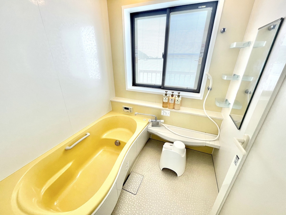 パノラミック ハウス 3 ベッドルーム テラス オーシャンビュー バスルーム6 | Sea Shell Vacation House