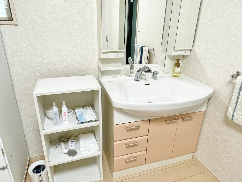 パノラミック ハウス 3 ベッドルーム テラス オーシャンビュー バスルーム1 | Sea Shell Vacation House