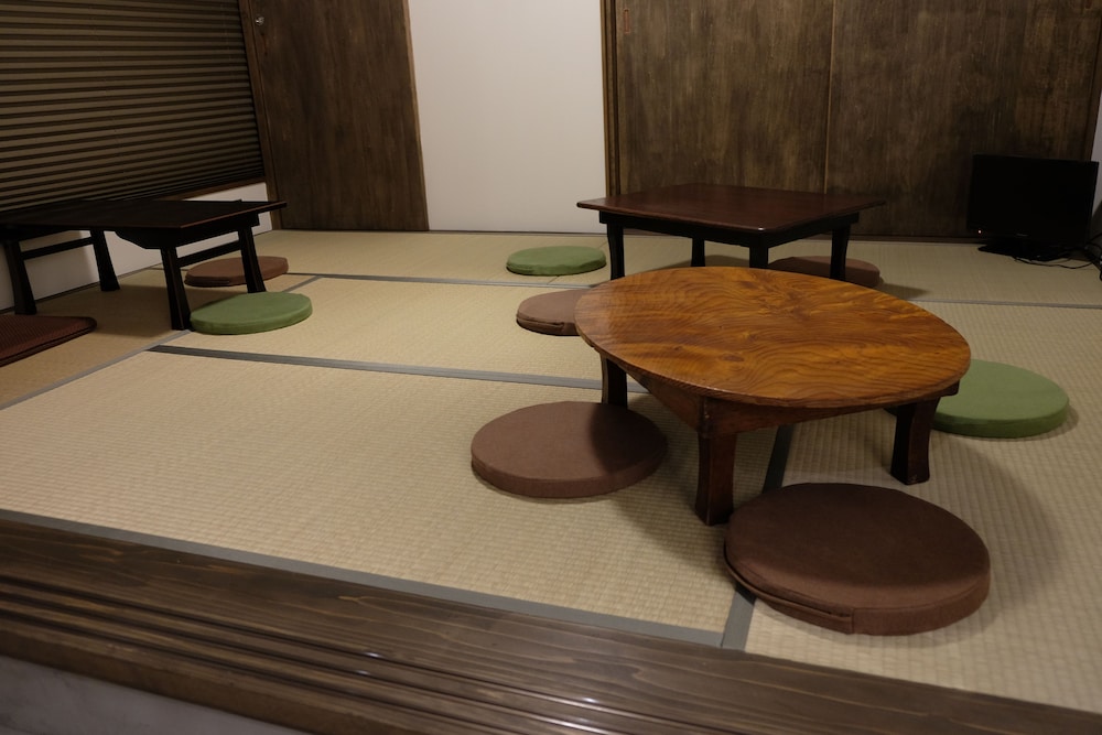 ハウス 客室2 | てらまちや 風心庵