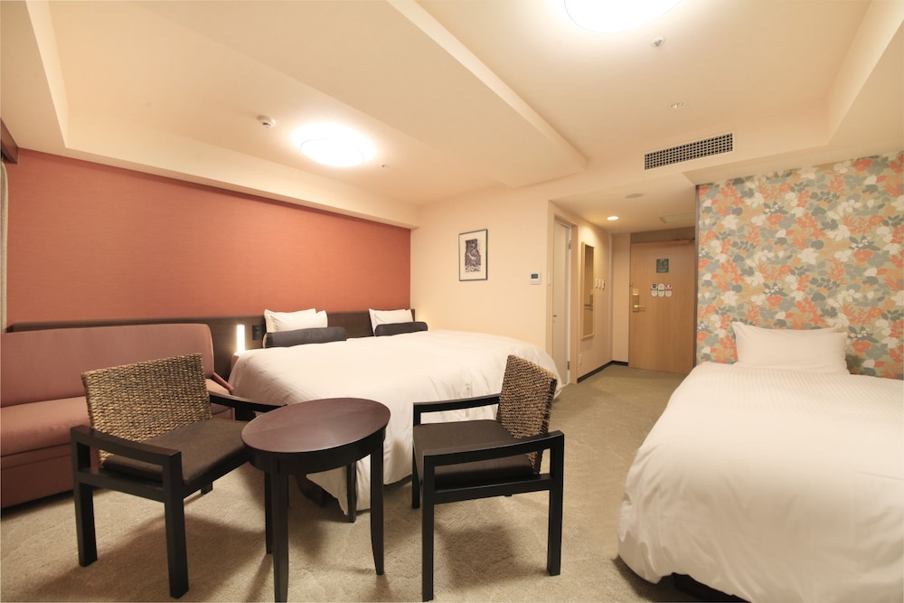 トリプルルーム 喫煙可 | リッチモンドホテル那覇久茂地