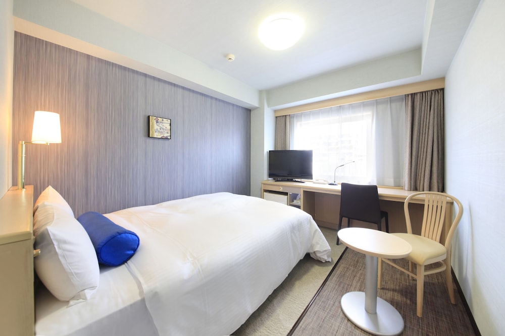 スタンダード ダブルルーム 喫煙可 客室1 | リッチモンドホテル那覇久茂地