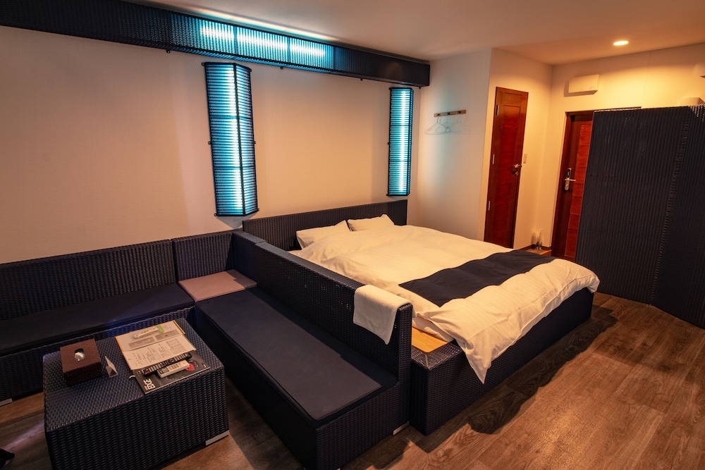 ダブルルーム　露天風呂付　シービュー　1階 客室2 | XYZ Private spa and Seaside Resort