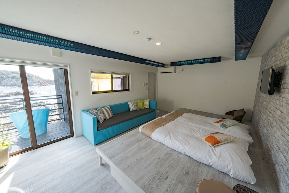 和室　角部屋　露天風呂付　シービュー　1階 客室4 | XYZ Private spa and Seaside Resort