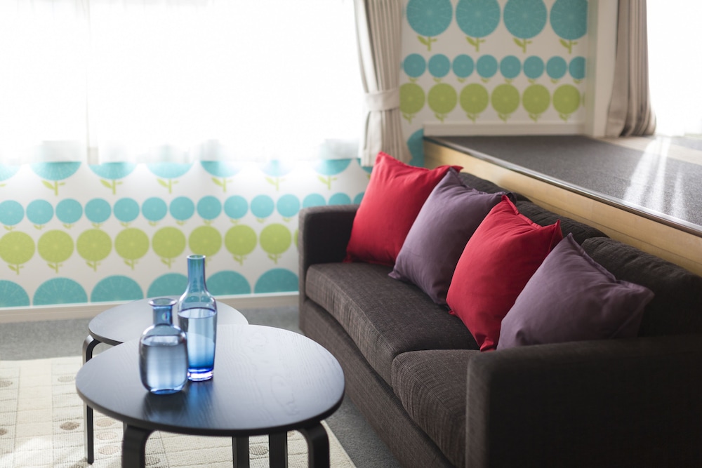 プレミアムスイート リビング エリア0 | The Metropolitan