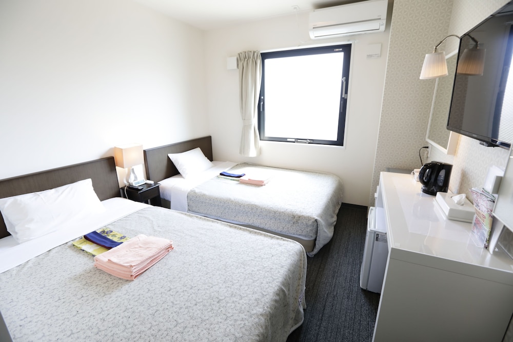 客室1 | ケイエスビー弥生の里温泉