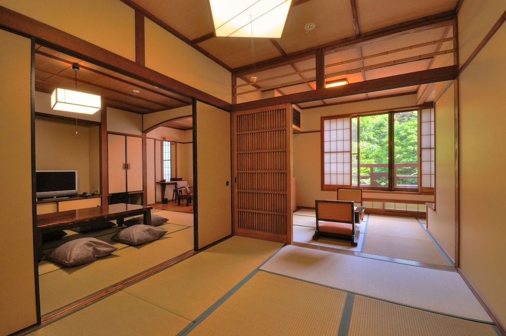 和室2間 | 黒川温泉 やまびこ旅館
