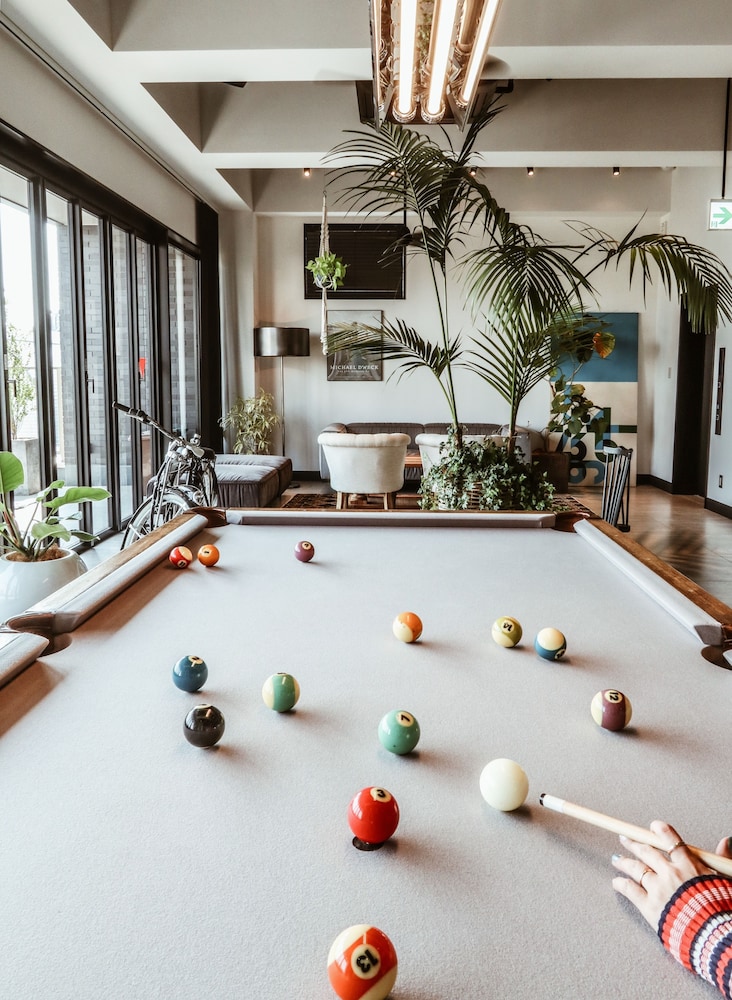 ペントハウス 禁煙 (145平米/ベッドサイズ210x195cm) 客室の設備とサービス0 | H HOTEL