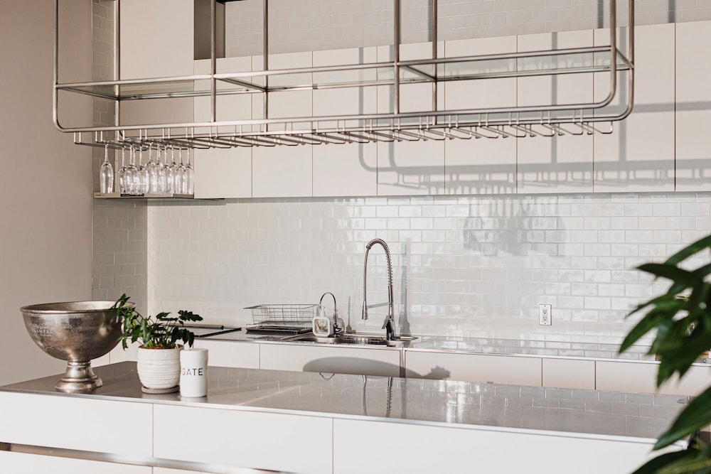 ペントハウス 禁煙 (145平米/ベッドサイズ210x195cm) 専用キッチン1 | H HOTEL