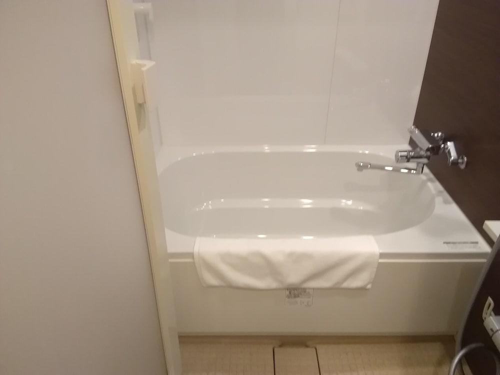 スーペリア ツインルーム 禁煙 バスルーム0 | ホテルアマービレ舞鶴