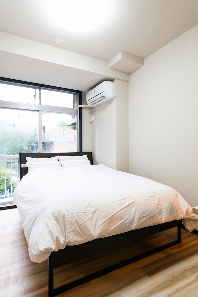 ダブルルーム 共用バス&トイレ | Tokyo Guest House Ouji Music Lounge