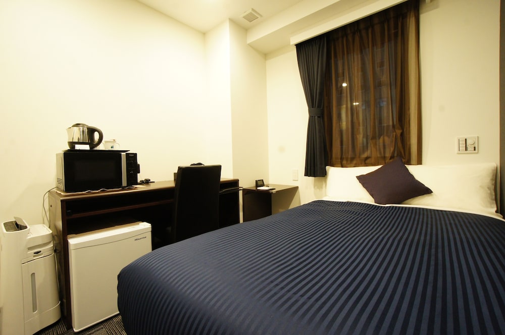 セミダブル 喫煙ルーム | ホテルリブマックス名古屋栄EAST