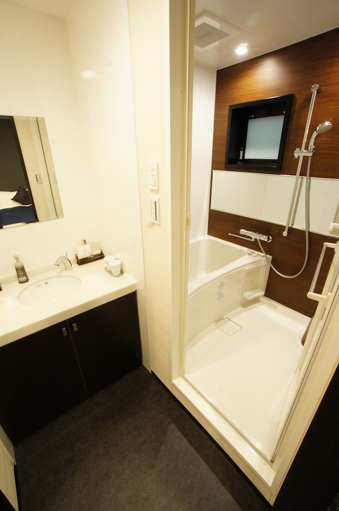 ツインルーム 禁煙 バスルーム2 | ホテルリブマックス名古屋栄EAST